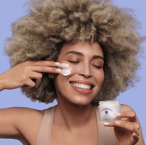 Nu Skin Nutricentials DEW all Day Moisture Restore Creme von Nuskin Nu Skin Nutricentials DEW all Day Moisture Restore Creme von Nuskin